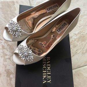 Badgley Mischka Nikita dress heels